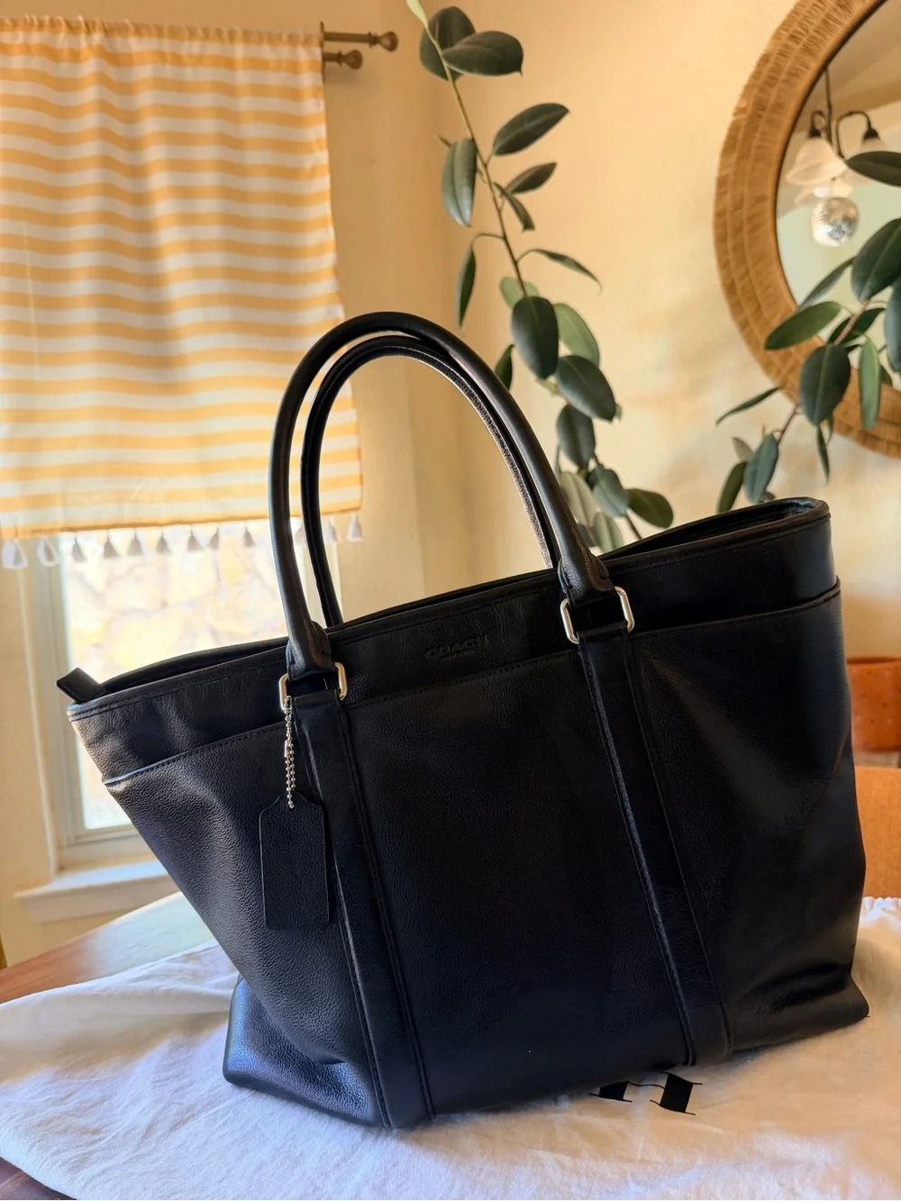 Coach Black Leather Men’s Tote Bag
